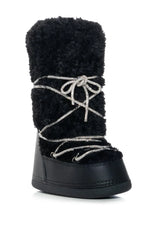 Azalea Wang Olwen Black Fuzzy Moon Boot With Sparkle Laces
