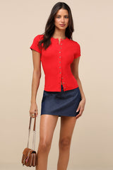 Annalena Red Ribbed Button-Front Short Sleeve Top